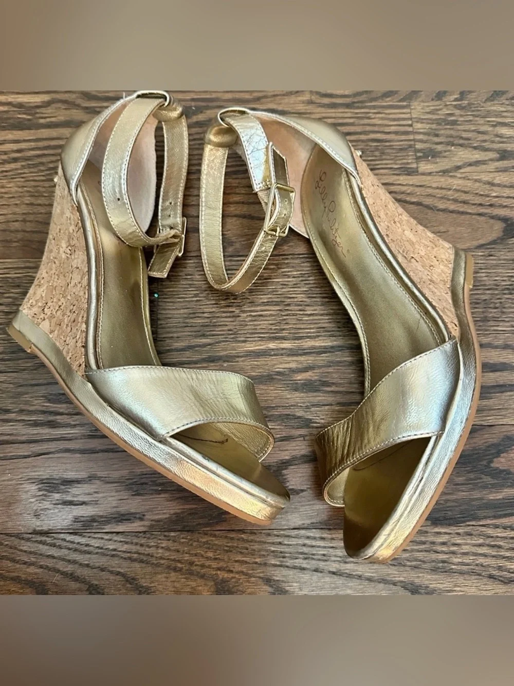 Lilly Pulitzer Kayla Gold Leather Cork Wedge Sandals Size 9.5 - See Wear photos